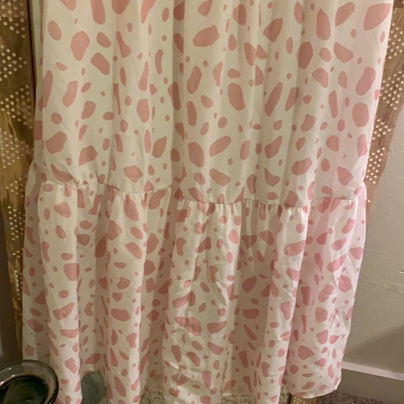 🩷 Pink Lily halter maxi dress - Picture 4 of 5